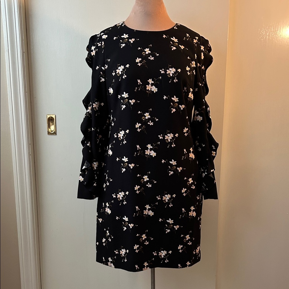 Club Monaco Black Floral Ruffle-Sleeve Shift Dress Sz 4